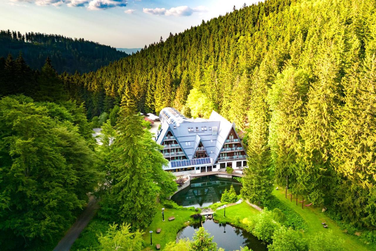 קובארה Jelenia Struga Medical Spa מראה חיצוני תמונה